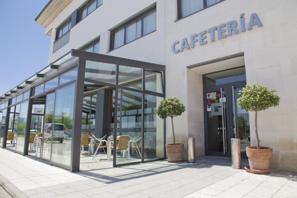 Hq La Galeria Hotel 4*
